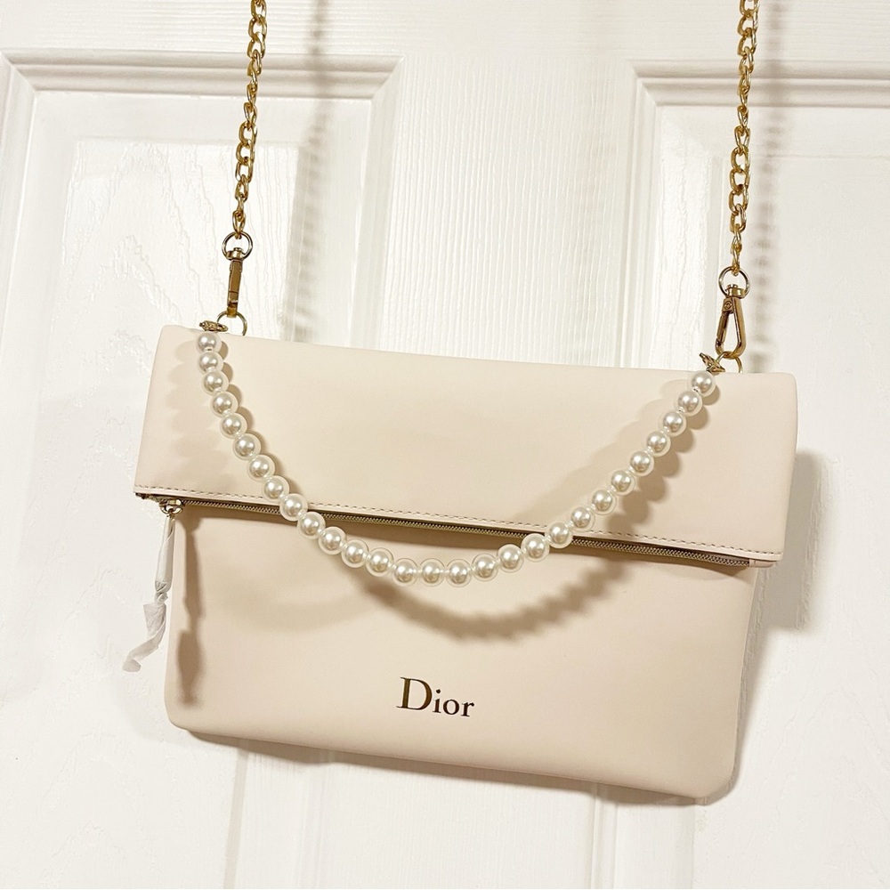 Dior Beauty Beige Faux Leather Bag - Picture 4 of 15